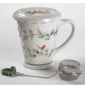 Pfaltzgraff Winterberry Covered Mug with Infuser